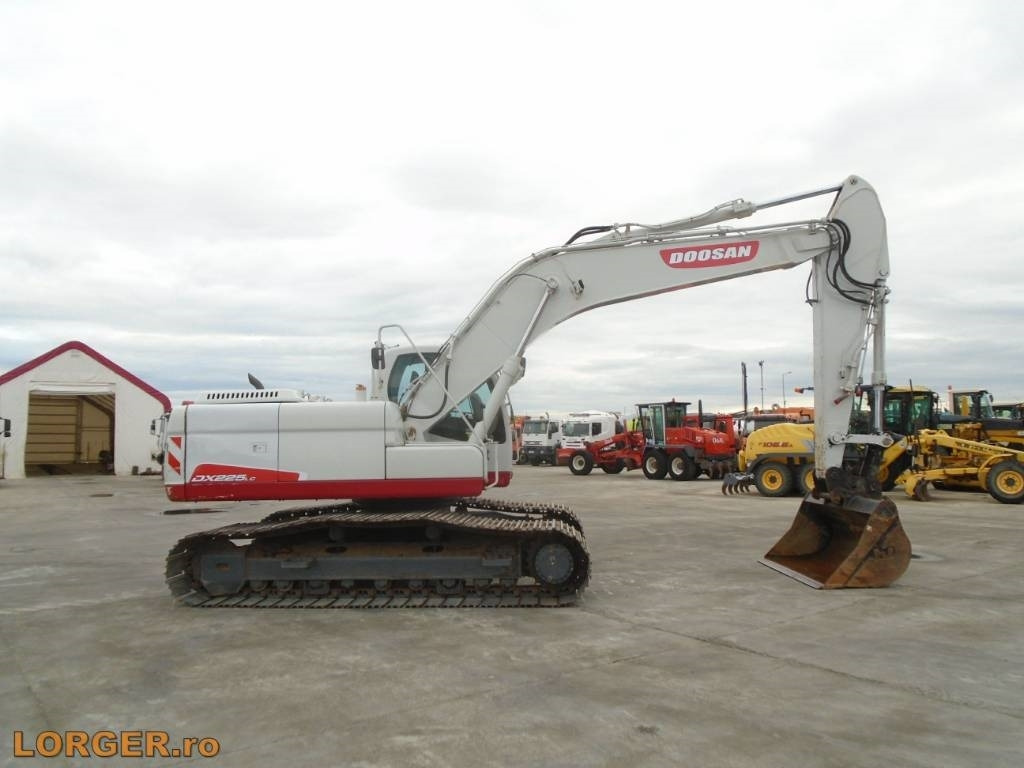 Kettenbagger Doosan DX 225 LC with 18m long reach boom: das Bild 7 Kettenbagger Doosan DX 225 LC with 18m long reach boom: das Bild 7