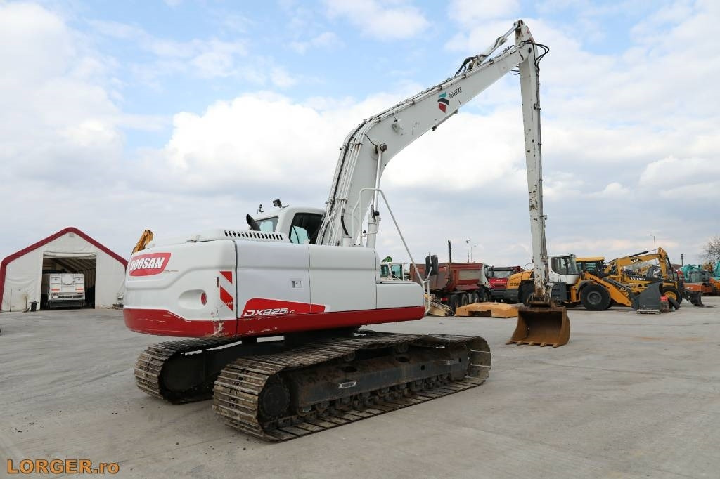 Kettenbagger Doosan DX 225 LC with 18m long reach boom: das Bild 11 Kettenbagger Doosan DX 225 LC with 18m long reach boom: das Bild 11