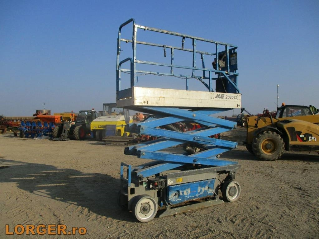 JLG 2030 ES - Scherenbühne: das Bild 1 JLG 2030 ES - Scherenbühne: das Bild 1