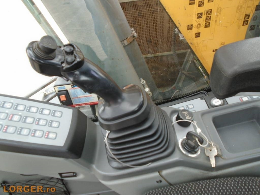 Mobilbagger Liebherr A 914: das Bild 10