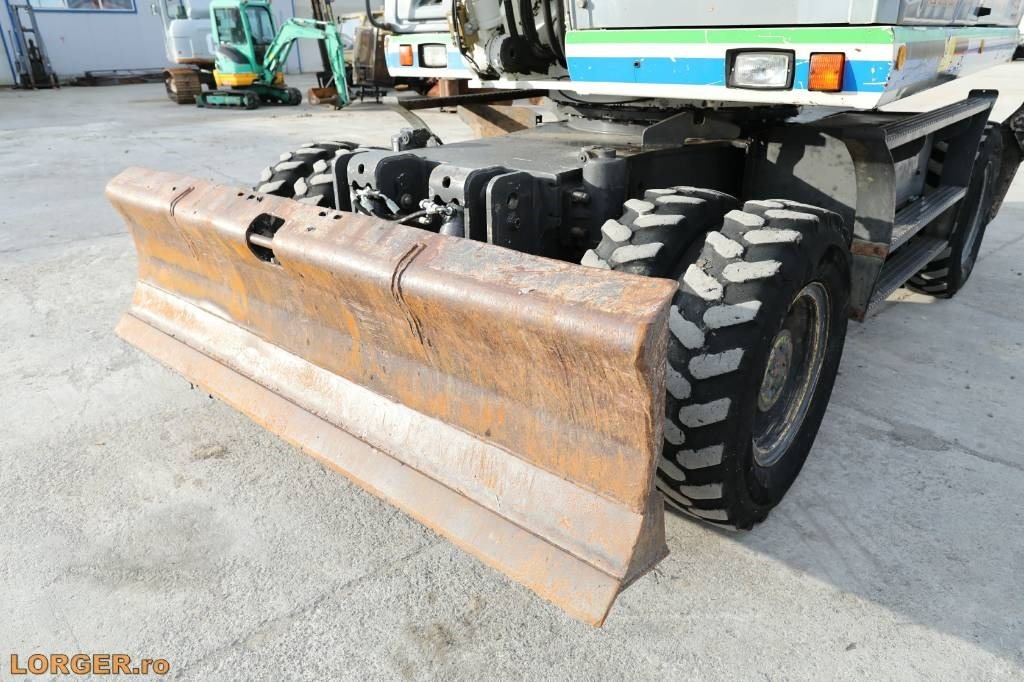 Mobilbagger New Holland MH 6.6 + Sandvic Hammer: das Bild 10