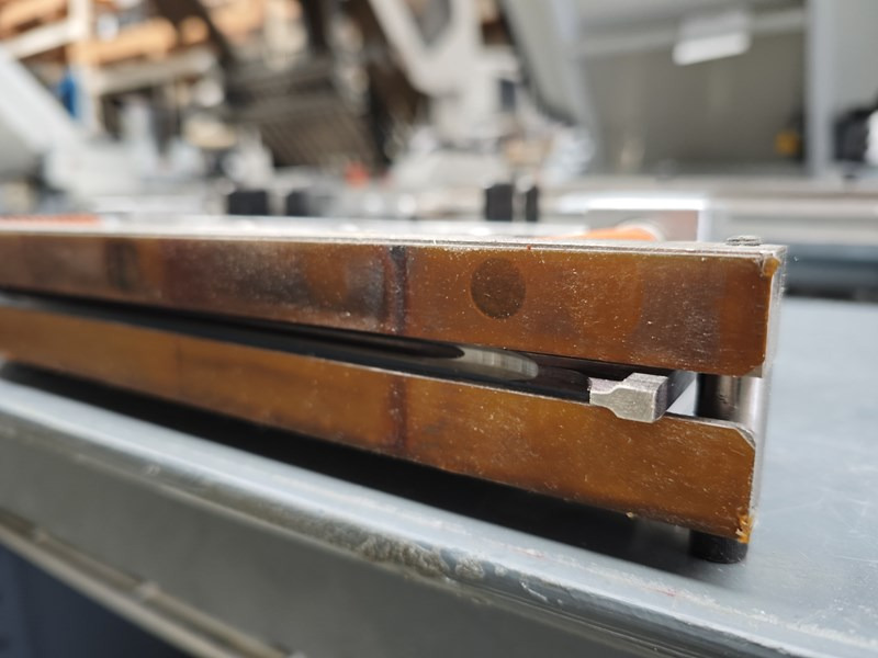 Duplo DKT-G - Druckmaschine: das Bild 4 Duplo DKT-G - Druckmaschine: das Bild 4