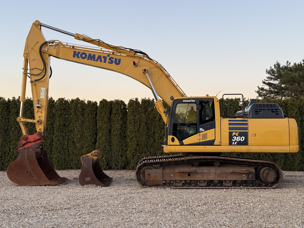 KOMATSU PC 360 LC-11 - Kettenbagger: das Bild 2 KOMATSU PC 360 LC-11 - Kettenbagger: das Bild 2