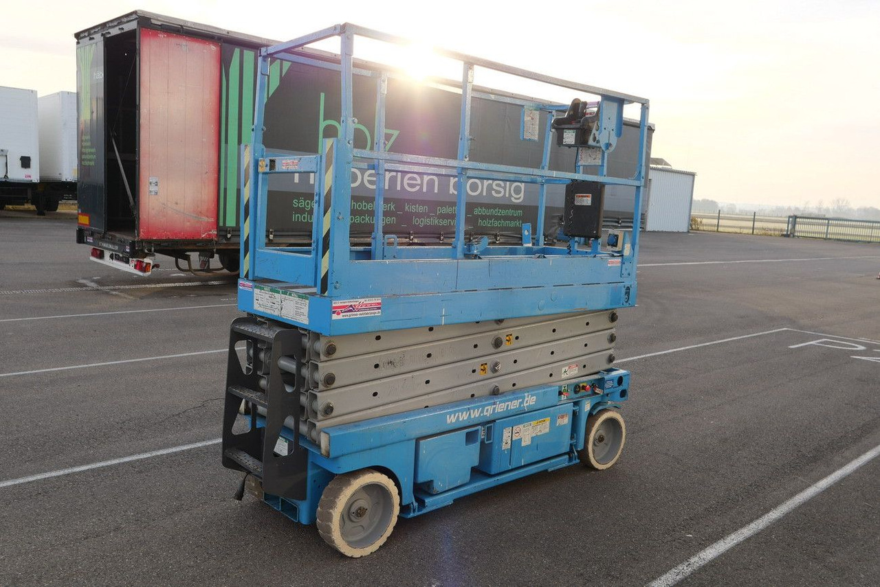 Genie SCHERENHEBEBÜHNE GENIE GS 2632 nur 542 H - LKW mit Arbeitsbühne: das Bild 5 Genie SCHERENHEBEBÜHNE GENIE GS 2632 nur 542 H - LKW mit Arbeitsbühne: das Bild 5