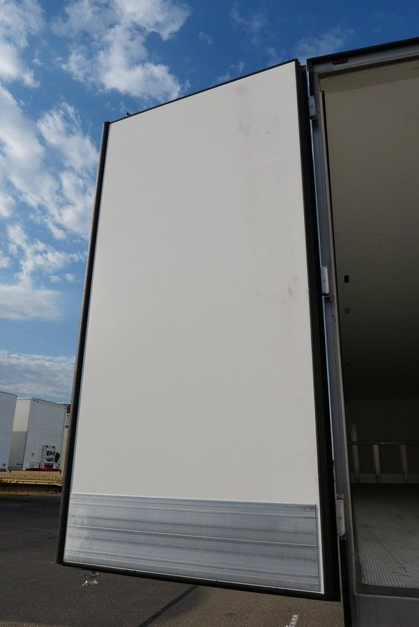 Koffer Auflieger Schmitz Cargobull SKO 18/ LZG CITY /COOL V7  LBW /TRIDEC /FP 45: das Bild 21