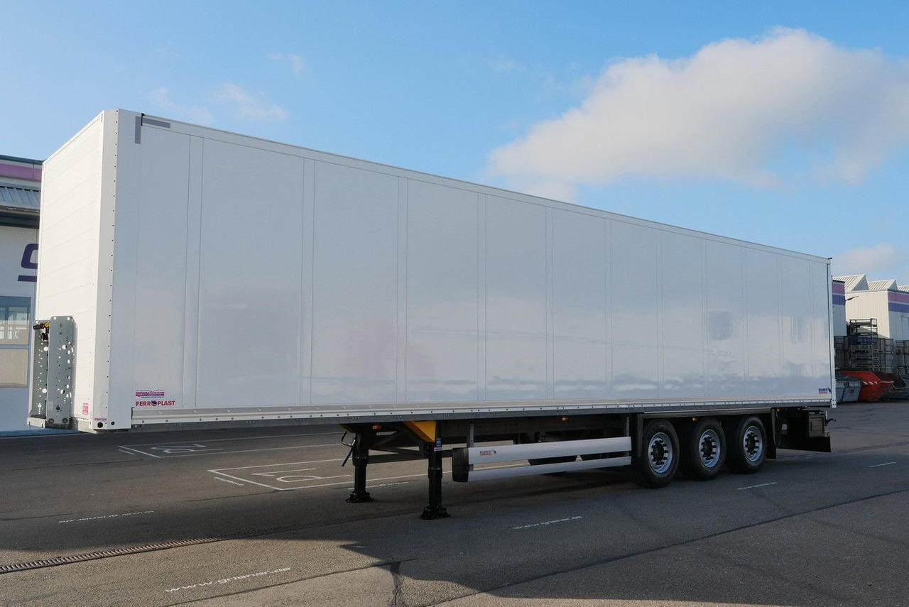 Schmitz Cargobull SKO 24/DOPPELSTOCK / 2,70/ LIFT nur 154 tsd km - Koffer Auflieger: das Bild 3 Schmitz Cargobull SKO 24/DOPPELSTOCK / 2,70/ LIFT nur 154 tsd km - Koffer Auflieger: das Bild 3