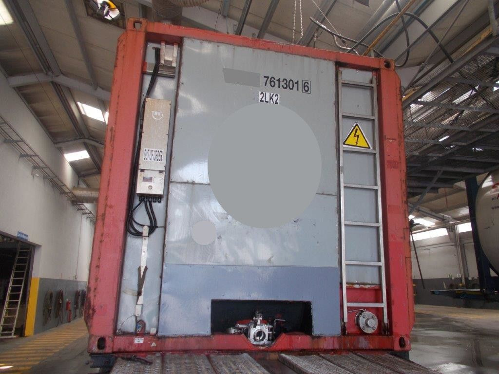 26.000 Liter V4A Vollrahmen 2 x Laufsteg - Tankauflieger: das Bild 3 26.000 Liter V4A Vollrahmen 2 x Laufsteg - Tankauflieger: das Bild 3