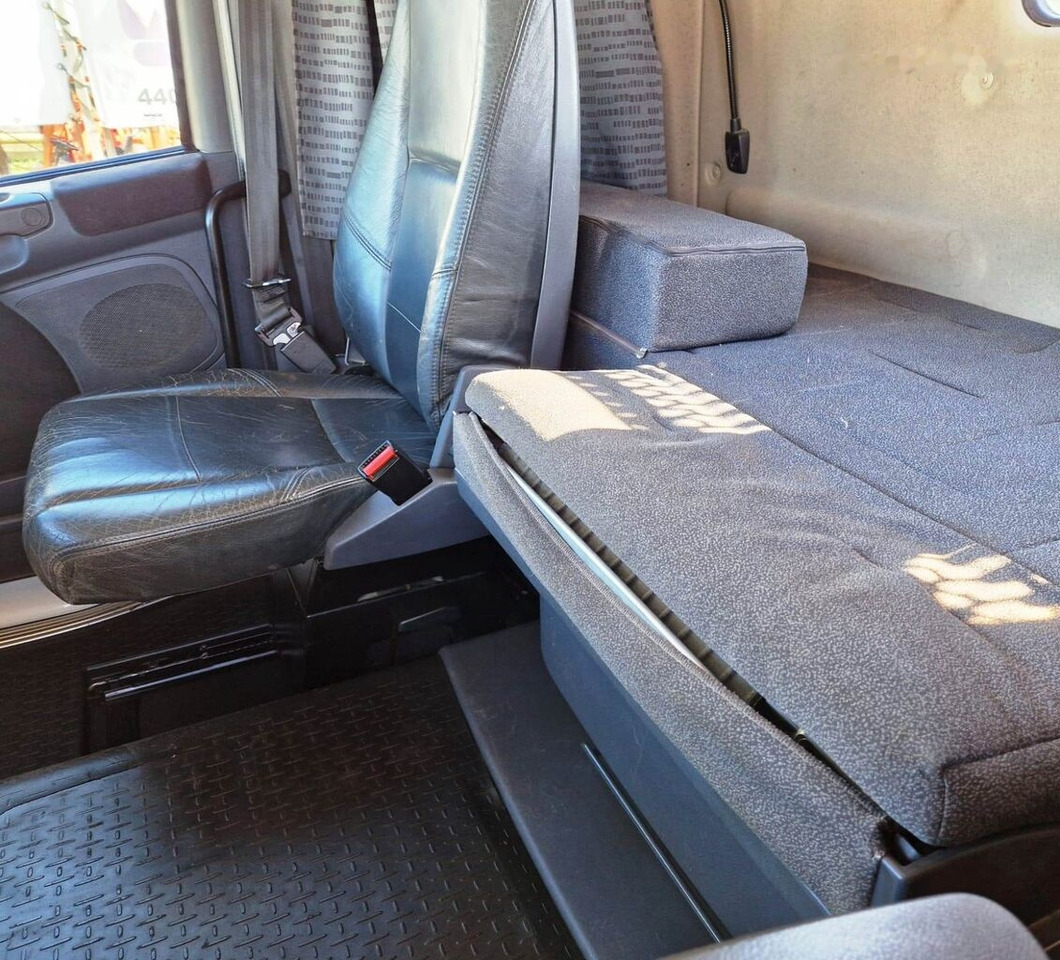 Abrollkipper Scania R480: das Bild 7 Abrollkipper Scania R480: das Bild 7