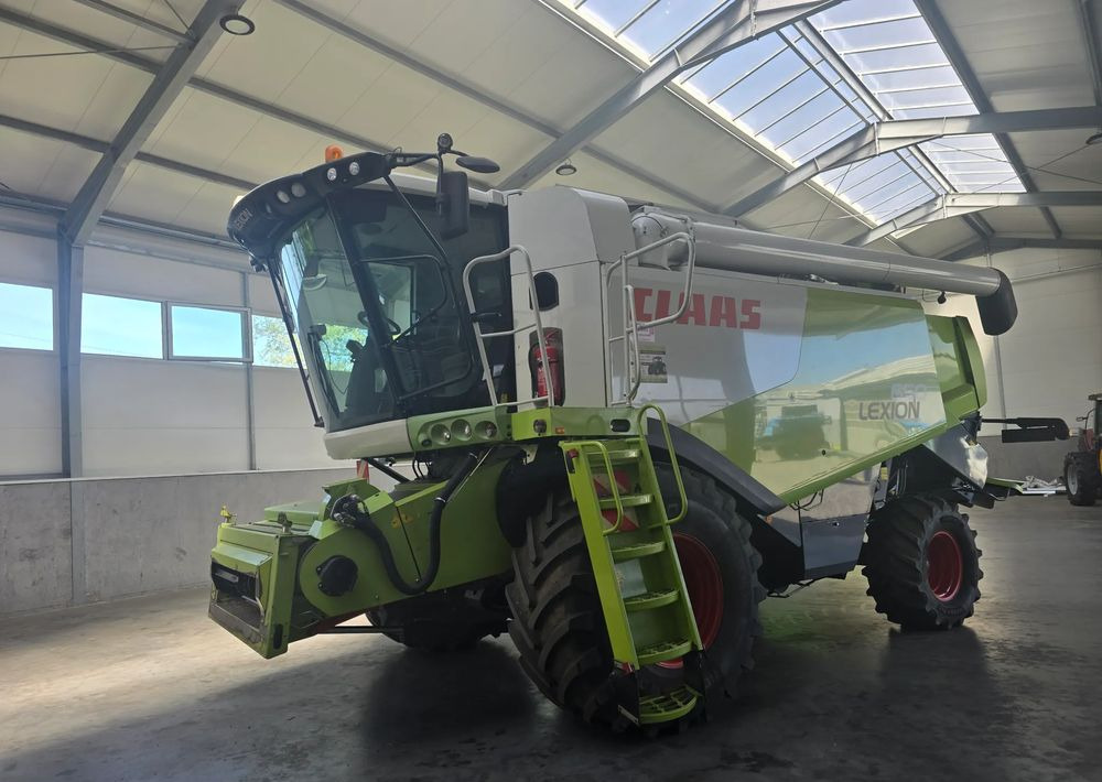 Claas Lexion 650 - Mähdrescher: das Bild 4 Claas Lexion 650 - Mähdrescher: das Bild 4