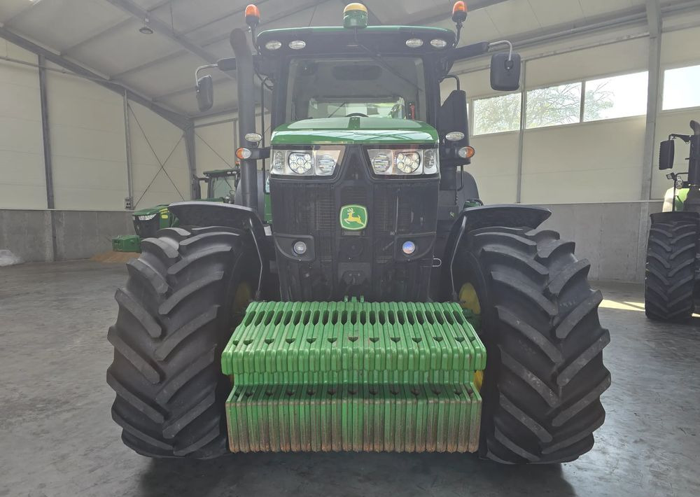John Deere 7250R - Traktor: das Bild 4 John Deere 7250R - Traktor: das Bild 4