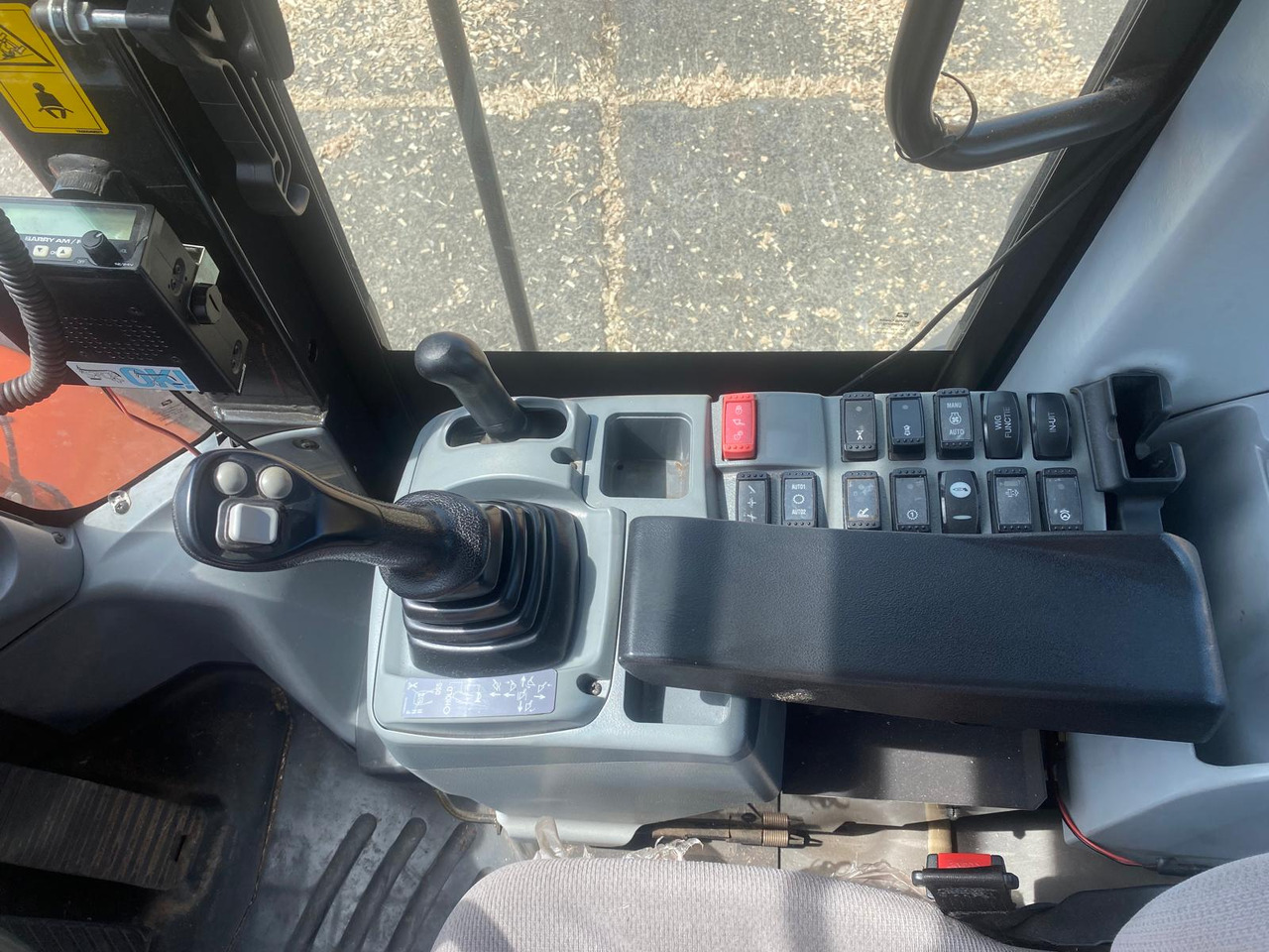 HITACHI ZW250-6 - Radlader: das Bild 5 HITACHI ZW250-6 - Radlader: das Bild 5