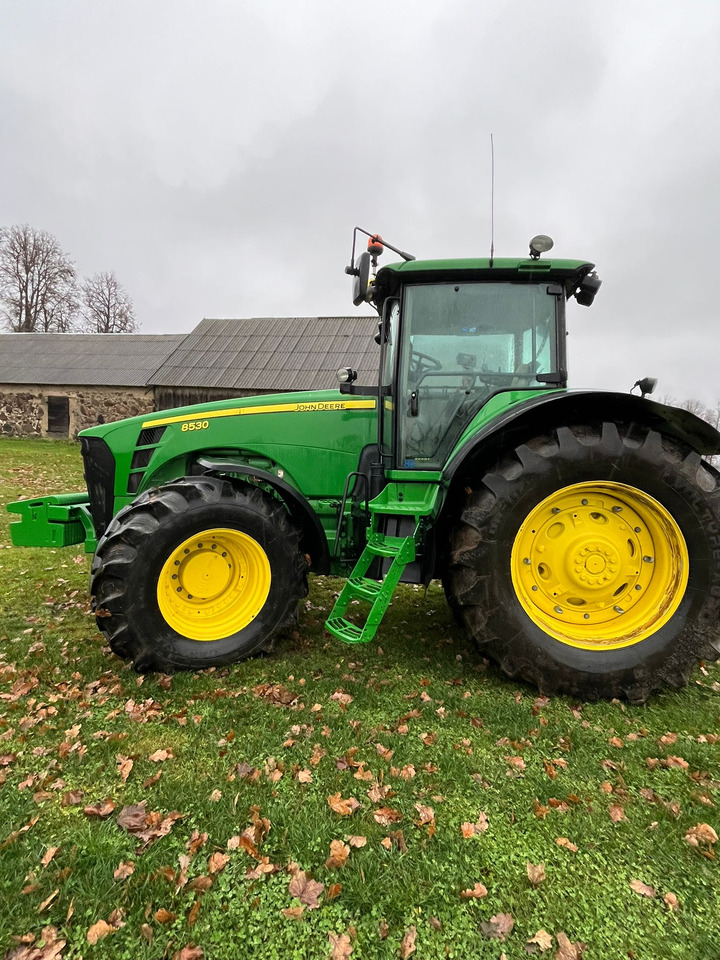 John Deere 8530 - Traktor: das Bild 1 John Deere 8530 - Traktor: das Bild 1