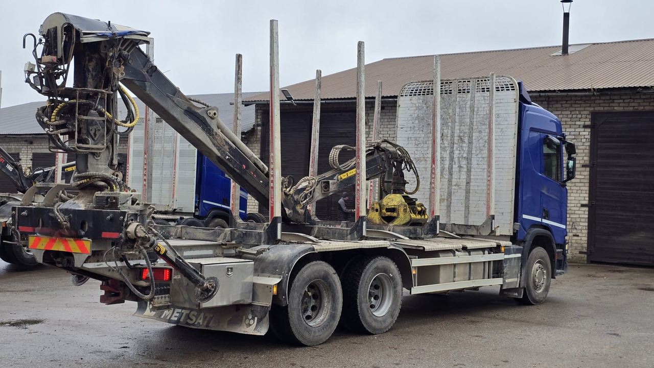 SCANIA R450 - Holztransporter, Autokran: das Bild 4 SCANIA R450 - Holztransporter, Autokran: das Bild 4