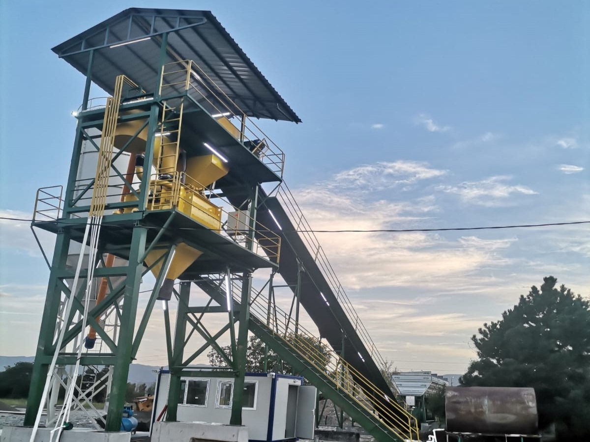 60 m³ Concrete Batching Plant - Betonmischanlage: das Bild 2 60 m³ Concrete Batching Plant - Betonmischanlage: das Bild 2