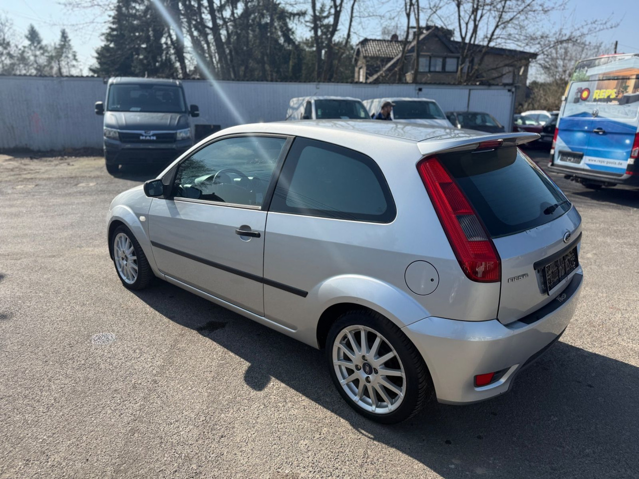 Ford Fiesta Sport - Limousine: das Bild 5 Ford Fiesta Sport - Limousine: das Bild 5