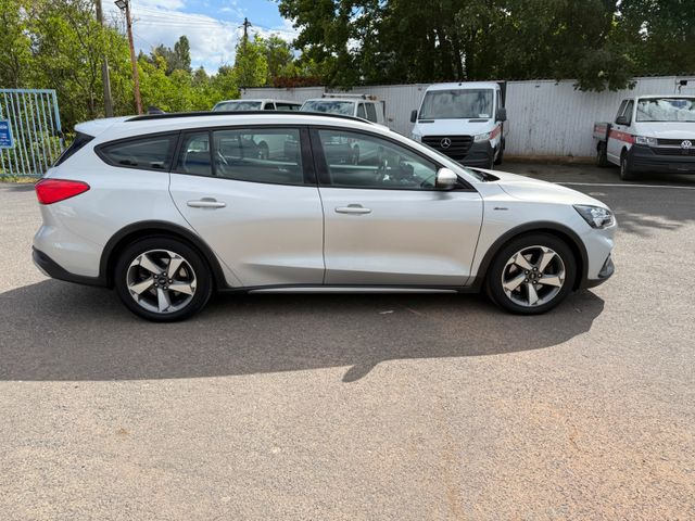 Ford Focus Turnier Active - Kombi: das Bild 5 Ford Focus Turnier Active - Kombi: das Bild 5