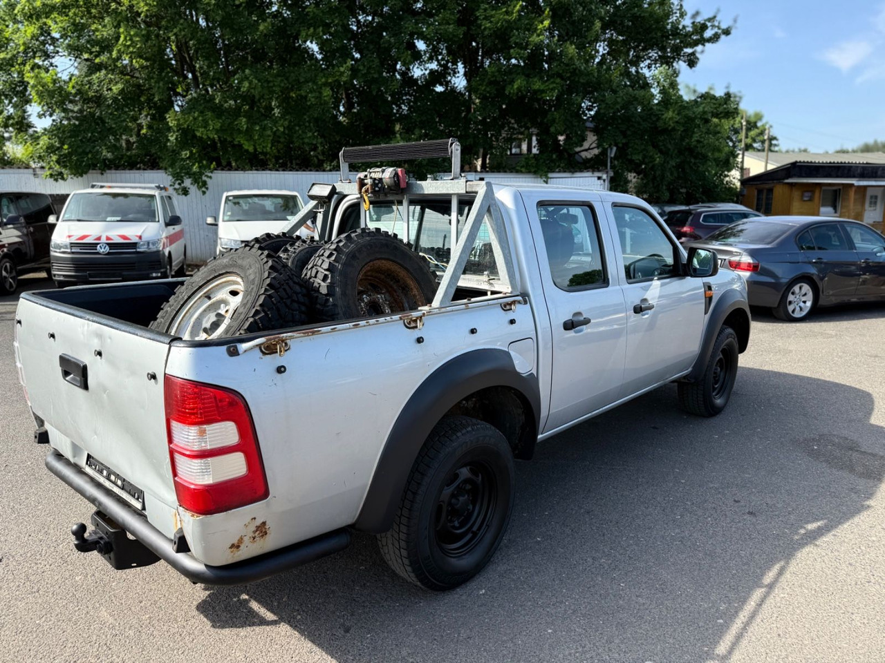 Ford Ranger XL Doppelkabine 4X4 - SUV/ Geländewagen: das Bild 4 Ford Ranger XL Doppelkabine 4X4 - SUV/ Geländewagen: das Bild 4