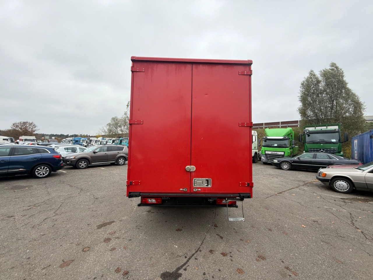 Ford Transit Pritsche 350 L3 Einzelkabine - Koffer Transporter: das Bild 5 Ford Transit Pritsche 350 L3 Einzelkabine - Koffer Transporter: das Bild 5