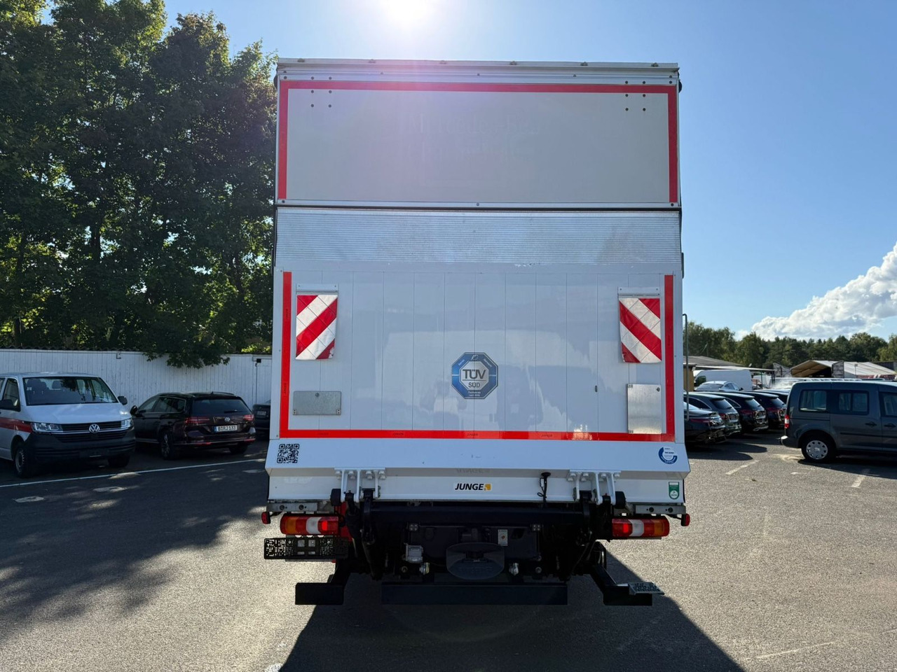 Mercedes-Benz Atego 1224 OM936 4x2 18 TKM - Plane LKW: das Bild 5 Mercedes-Benz Atego 1224 OM936 4x2 18 TKM - Plane LKW: das Bild 5