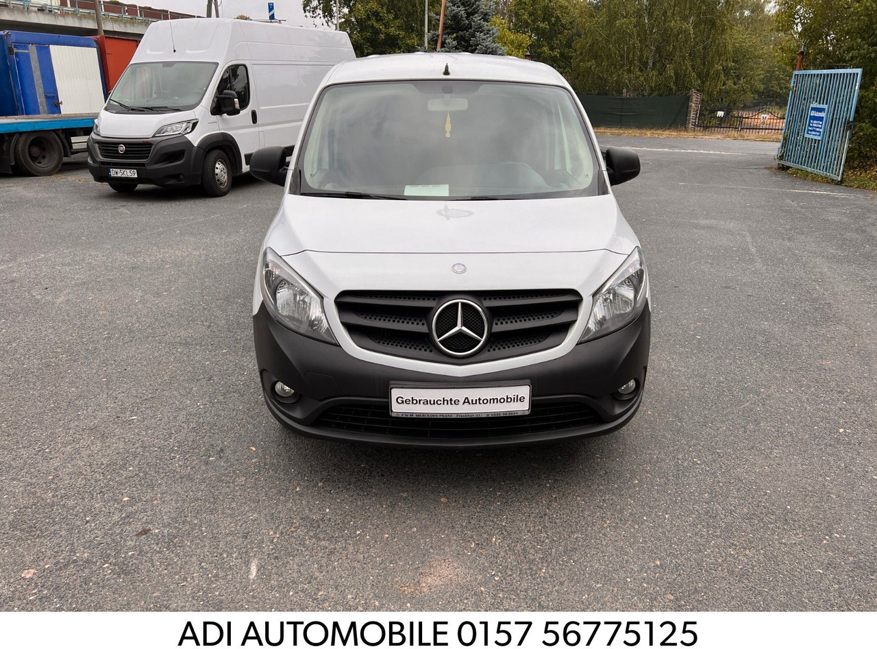 Mercedes-Benz Citan Mixto 111 CDI extralang - Personentransporter: das Bild 1 Mercedes-Benz Citan Mixto 111 CDI extralang - Personentransporter: das Bild 1