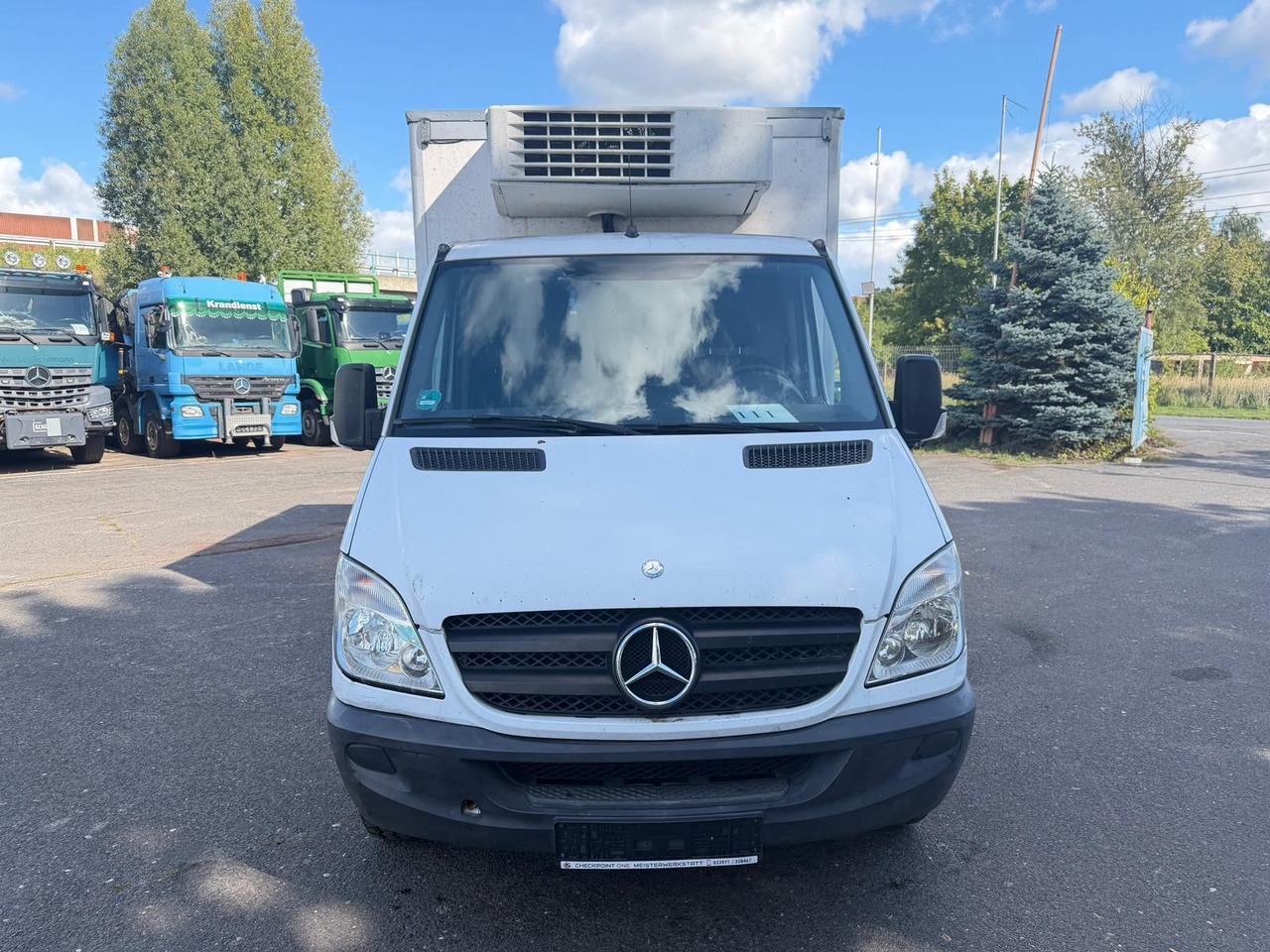 Mercedes-Benz Sprinter II Pritsch.316 CDI Bis zu -32 - Kühltransporter: das Bild 1 Mercedes-Benz Sprinter II Pritsch.316 CDI Bis zu -32 - Kühltransporter: das Bild 1