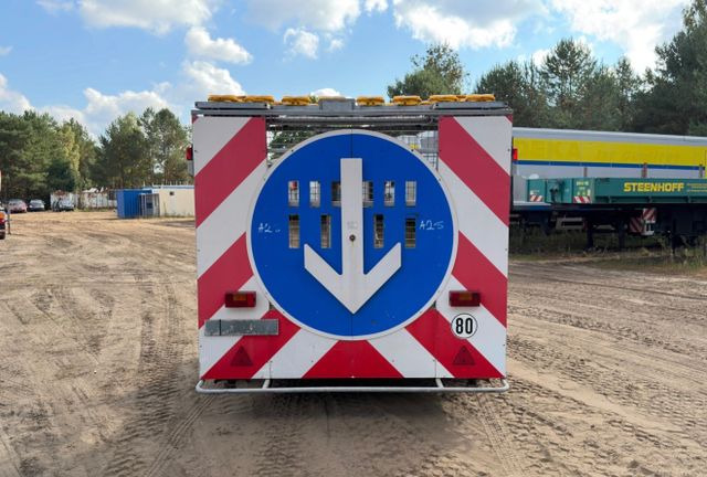 Nissan A31S/L-12-150 - Baugeräte, Anhänger: das Bild 1 Nissan A31S/L-12-150 - Baugeräte, Anhänger: das Bild 1