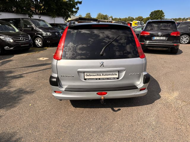 Peugeot 206 SW Grand Filou Cool - Kombi: das Bild 4 Peugeot 206 SW Grand Filou Cool - Kombi: das Bild 4