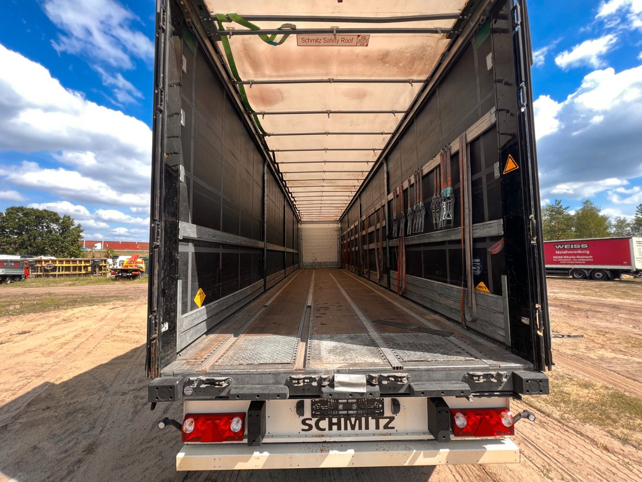 Schmitz Cargobull SCB S3T - Planenauflieger: das Bild 4 Schmitz Cargobull SCB S3T - Planenauflieger: das Bild 4
