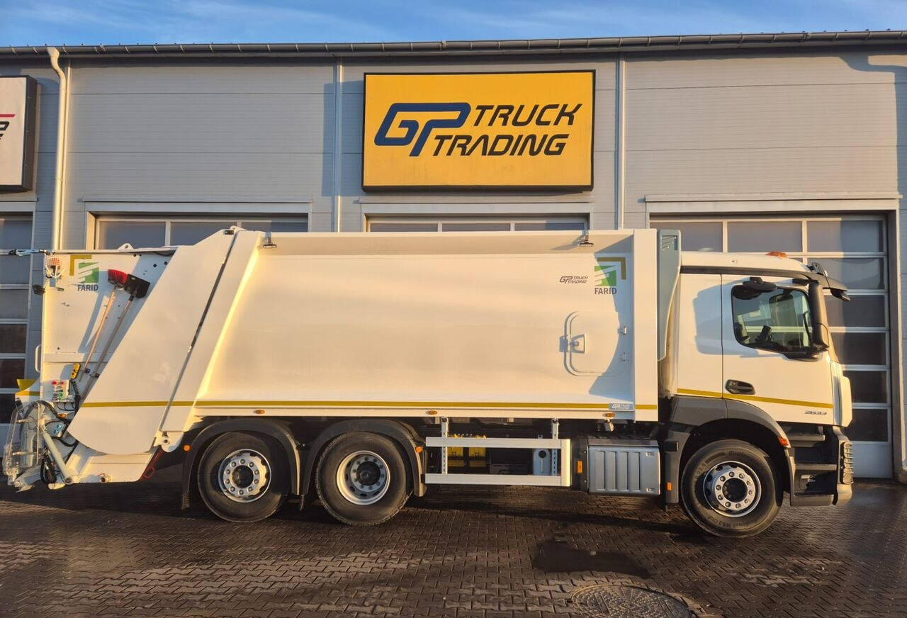 Mercedes-Benz Actros 2633, śmieciarka Farid - Müllwagen: das Bild 2 Mercedes-Benz Actros 2633, śmieciarka Farid - Müllwagen: das Bild 2