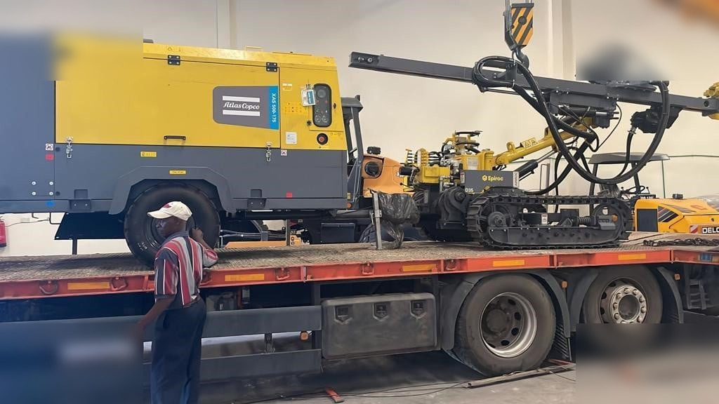 ATLAS COPCO 450 CFM - Luftkompressor: das Bild 1 ATLAS COPCO 450 CFM - Luftkompressor: das Bild 1