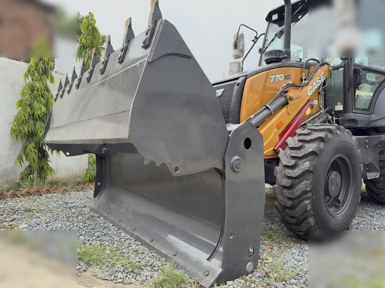 CASE 770NX MAGNUM - Baggerlader: das Bild 4 CASE 770NX MAGNUM - Baggerlader: das Bild 4