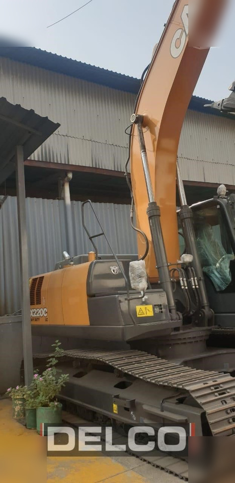 CASE CX220C LC - Kettenbagger: das Bild 5 CASE CX220C LC - Kettenbagger: das Bild 5