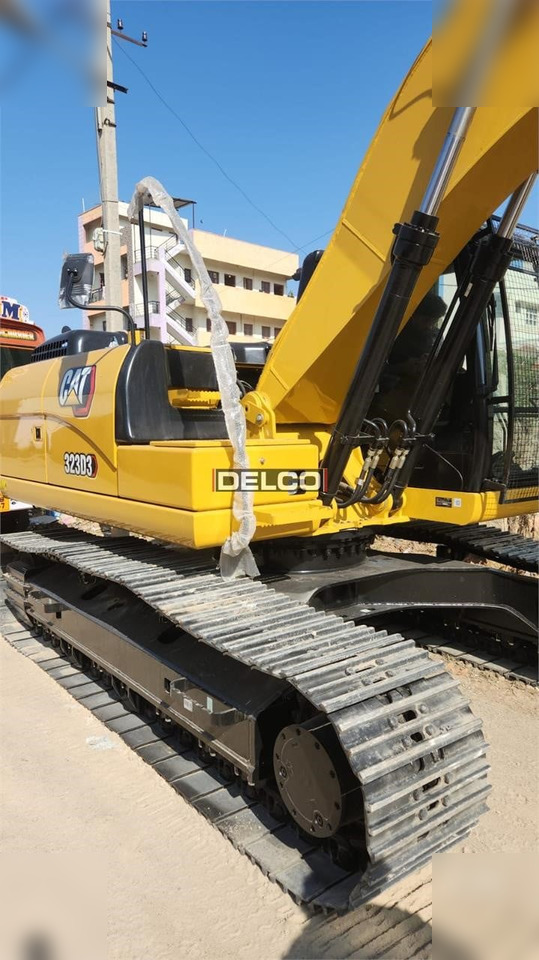 NEU: Kettenbagger CATERPILLAR 323D3: das Bild 8