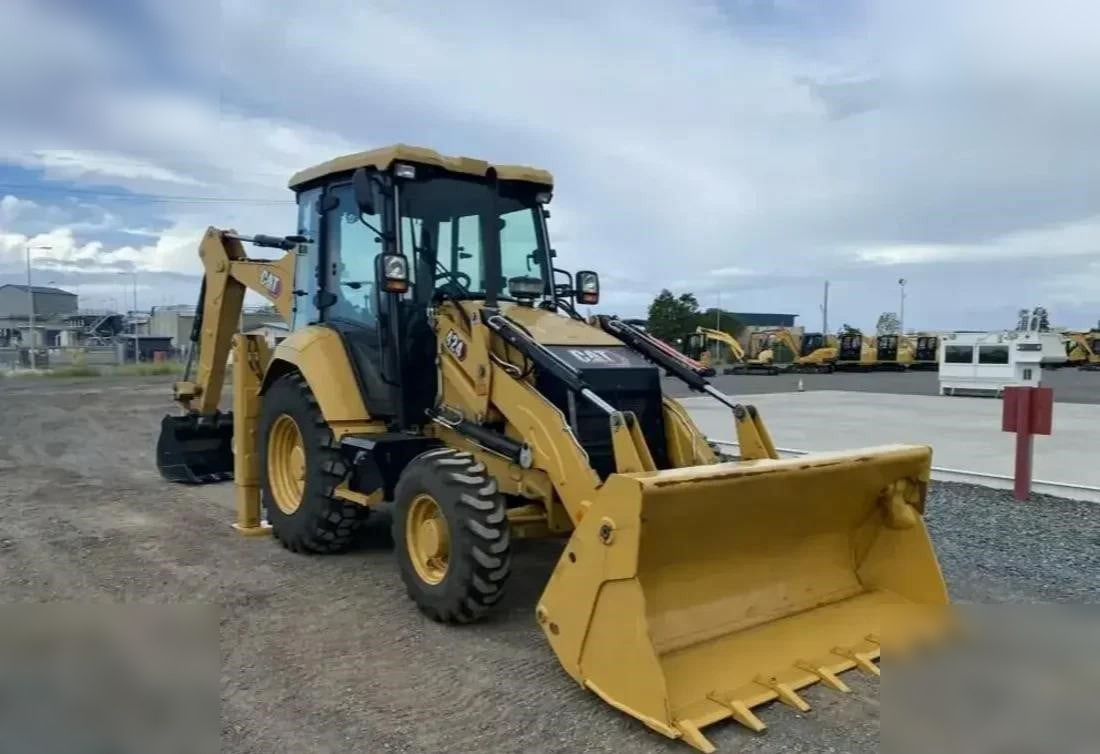 CATERPILLAR 424 - Baggerlader: das Bild 1 CATERPILLAR 424 - Baggerlader: das Bild 1