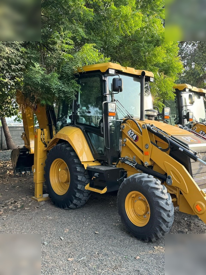 CATERPILLAR 424 - Baggerlader: das Bild 3 CATERPILLAR 424 - Baggerlader: das Bild 3