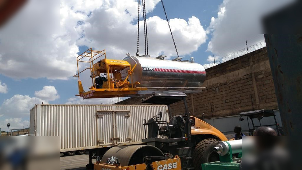 DELCO BD10000 - Bitumenspritzmaschine: das Bild 4 DELCO BD10000 - Bitumenspritzmaschine: das Bild 4