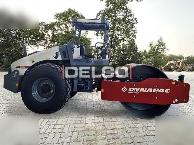 DYNAPAC CA305D - Walzen: das Bild 3 DYNAPAC CA305D - Walzen: das Bild 3