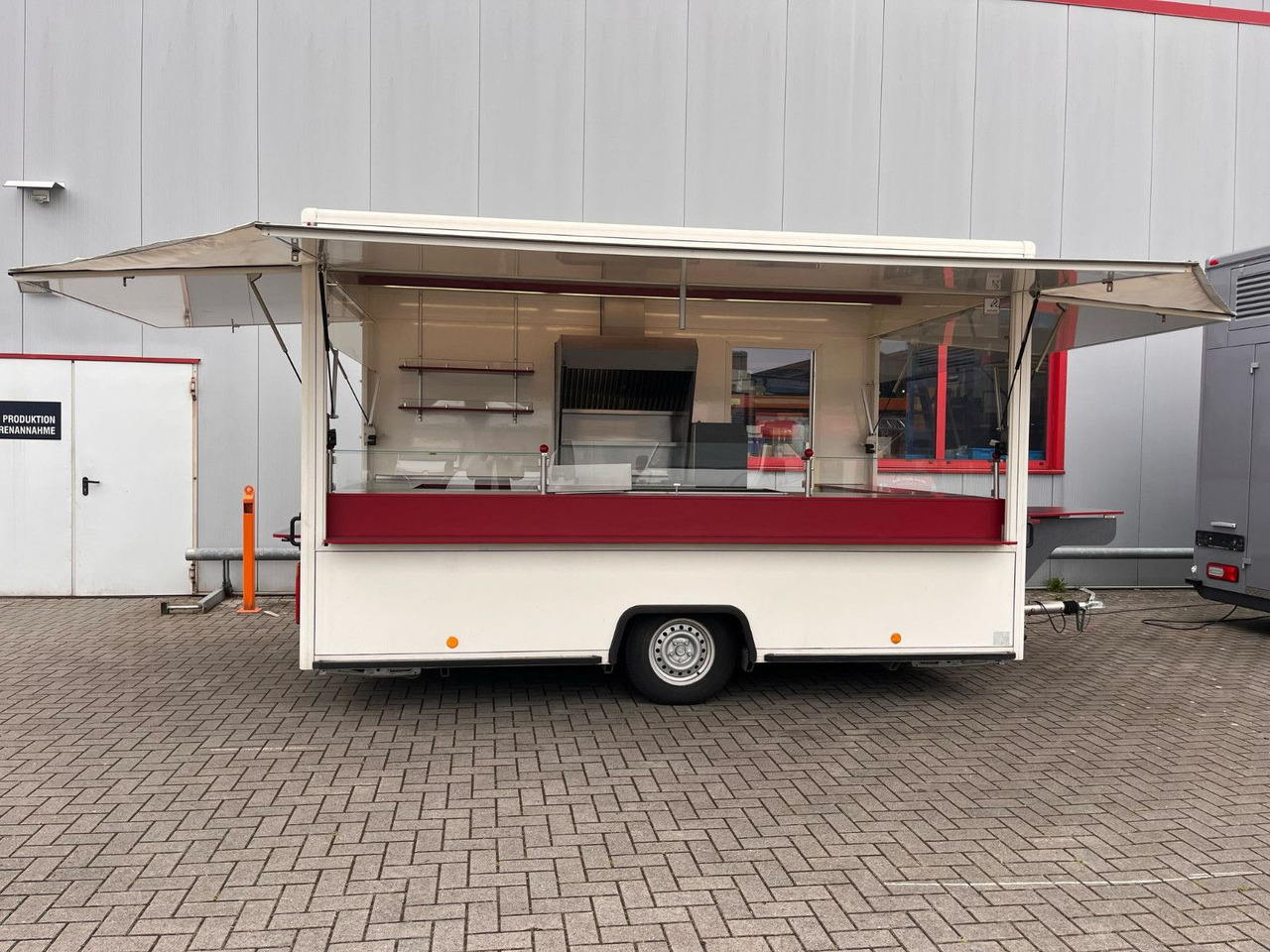 Borco-Höhns Imbiss Foodtruck - Verkaufsanhänger: das Bild 1 Borco-Höhns Imbiss Foodtruck - Verkaufsanhänger: das Bild 1