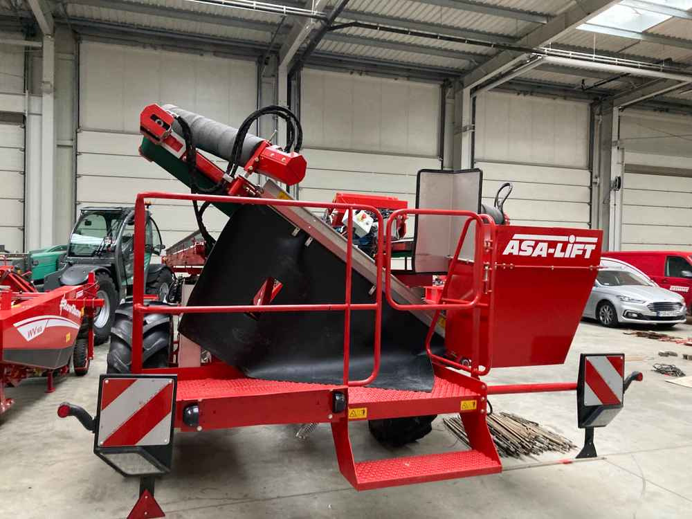 ASA-Lift TC-1010XL - Traubenvollernter: das Bild 3 ASA-Lift TC-1010XL - Traubenvollernter: das Bild 3