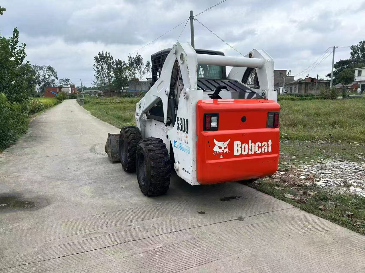 Bobcat S300 - Kompaktlader: das Bild 3 Bobcat S300 - Kompaktlader: das Bild 3