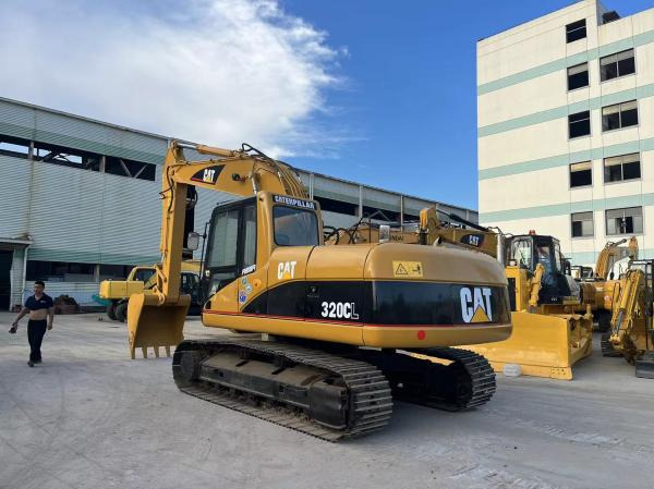 CAT 320CL - Kettenbagger: das Bild 1 CAT 320CL - Kettenbagger: das Bild 1