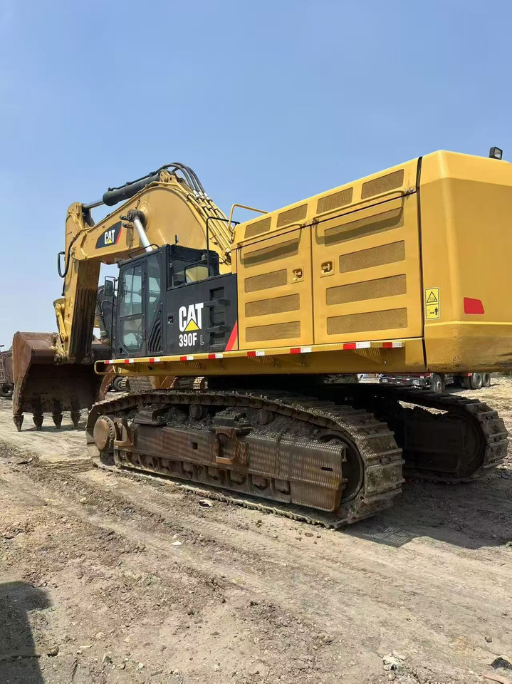 CAT 390F - Kettenbagger: das Bild 1 CAT 390F - Kettenbagger: das Bild 1