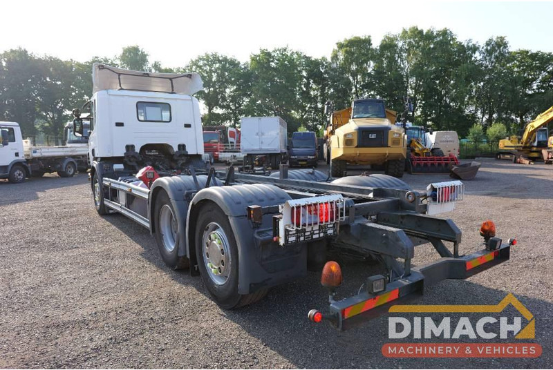 Scania P230 P 230 Euro 5 6x2*4 TOP!! Retarder right hand steer - Fahrgestell LKW: das Bild 2 Scania P230 P 230 Euro 5 6x2*4 TOP!! Retarder right hand steer - Fahrgestell LKW: das Bild 2