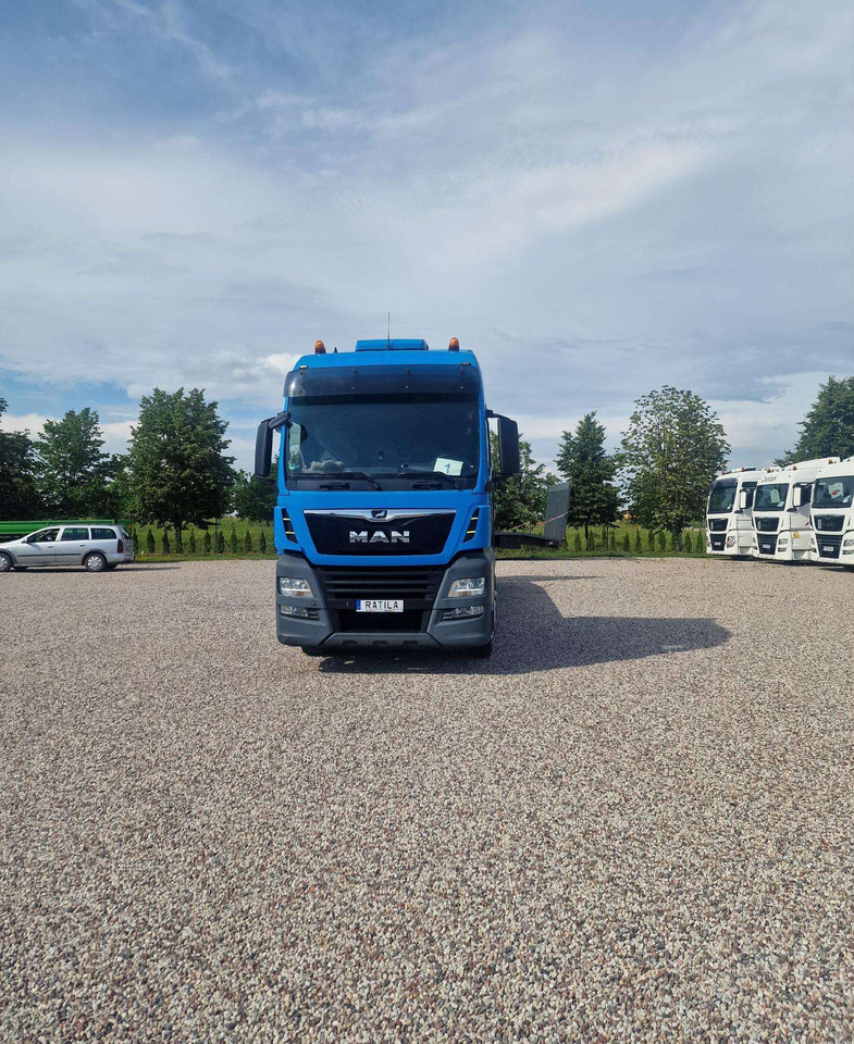 MAN TGX 26.420 - Autotransporter LKW: das Bild 5 MAN TGX 26.420 - Autotransporter LKW: das Bild 5