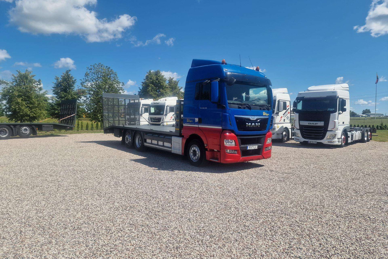 MAN TGX 26.440 - Autotransporter LKW: das Bild 1 MAN TGX 26.440 - Autotransporter LKW: das Bild 1