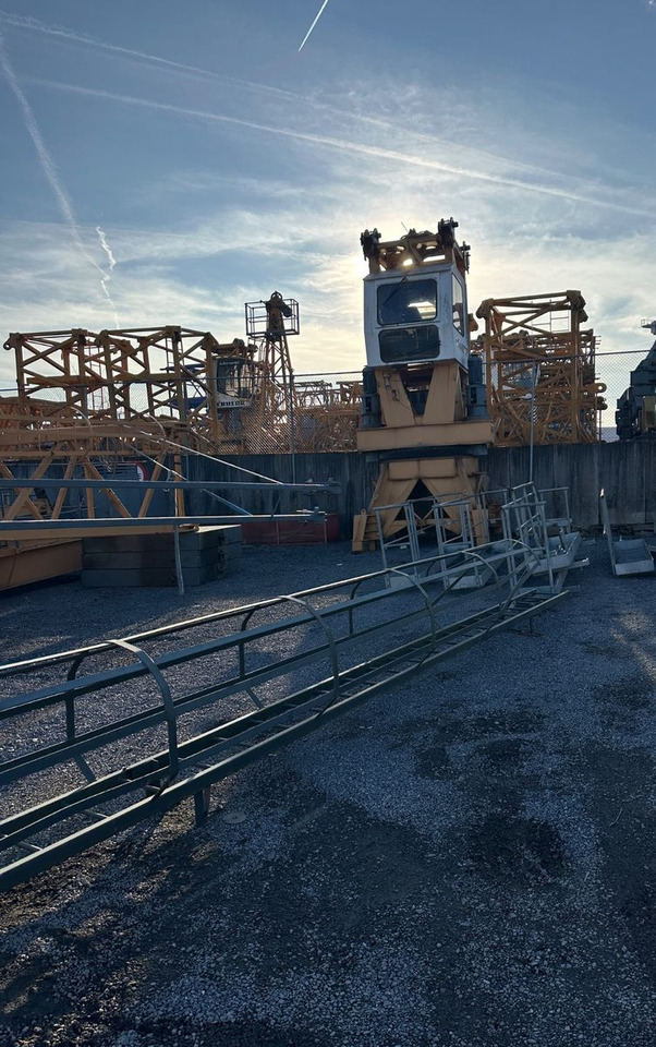 Liebherr 390 HCS 20 - Turmkran: das Bild 1 Liebherr 390 HCS 20 - Turmkran: das Bild 1