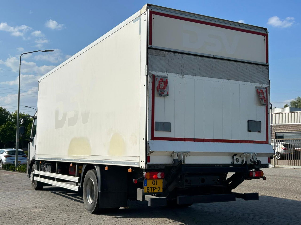 Renault D / bj. 2019 / APK / 16t - Koffer LKW: das Bild 5 Renault D / bj. 2019 / APK / 16t - Koffer LKW: das Bild 5