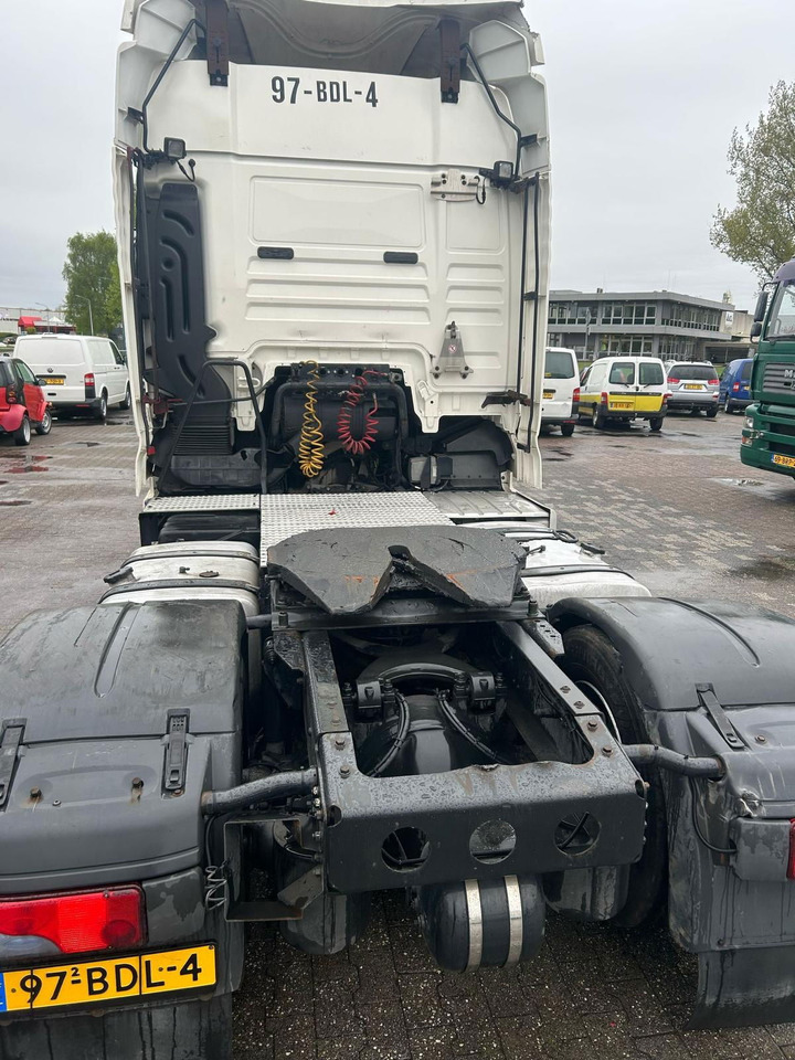 MAN TGX bj. 2013 / Euro 6 / 984.KM - Sattelzugmaschine: das Bild 4 MAN TGX bj. 2013 / Euro 6 / 984.KM - Sattelzugmaschine: das Bild 4