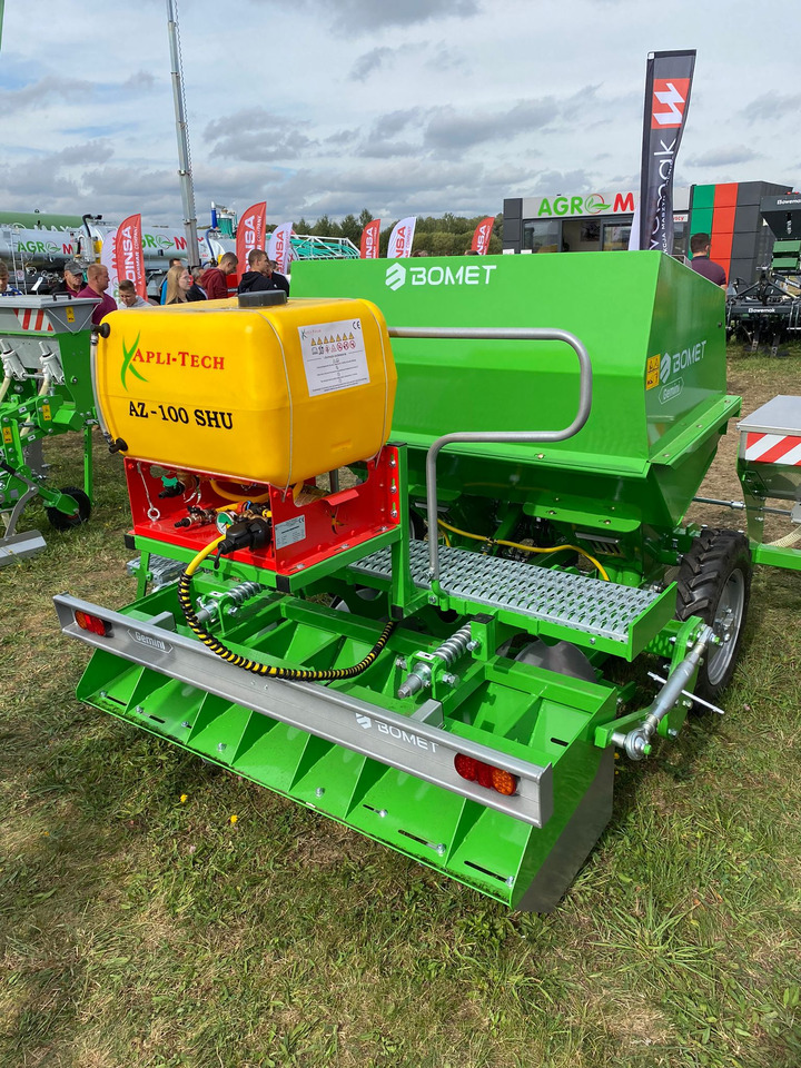 Bomet Kartoffelpflanzmaschine / Potato planter / Planteuse de pomme de terre / Piantapatate / Sadzarka ziemniaków - Kartoffellegemaschine: das Bild 2 Bomet Kartoffelpflanzmaschine / Potato planter / Planteuse de pomme de terre / Piantapatate / Sadzarka ziemniaków - Kartoffellegemaschine: das Bild 2
