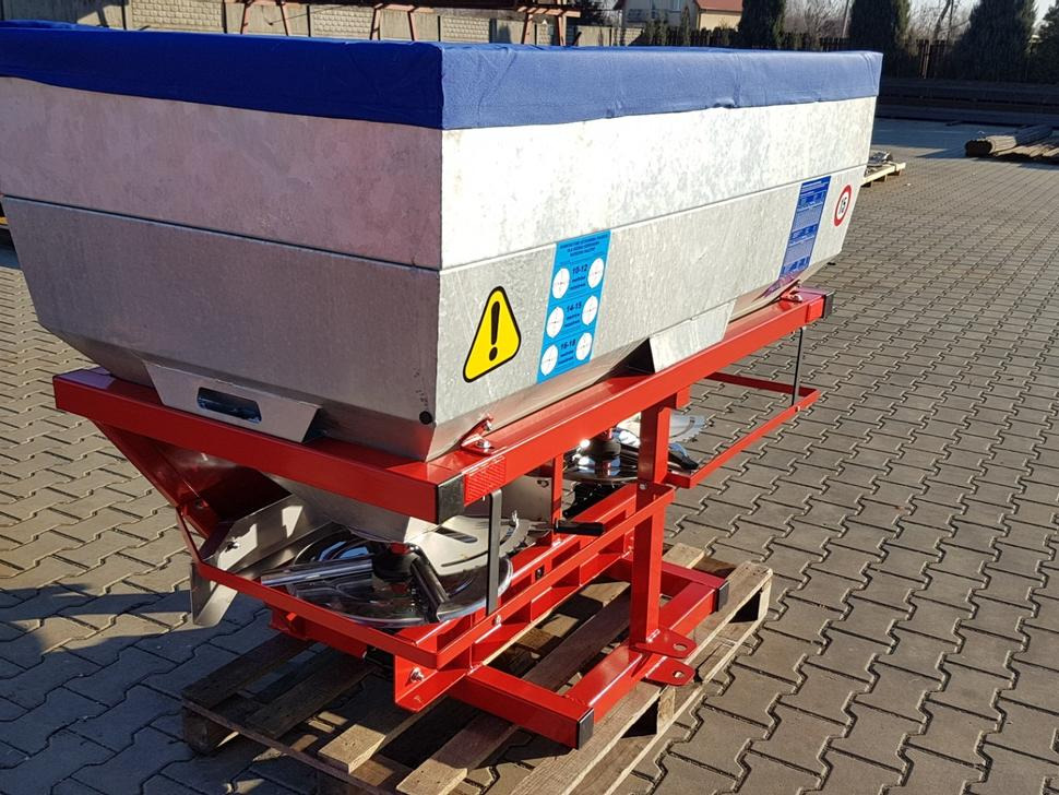 Grass-Rol Düngerstreuer / Fertilizer spreader / Epandeur d'engrais / Spandiconcime / Esparcidor / Разбрасыватель минеральных удобрений / Rozsiewacz nawozu 1200 l - Düngerstreuer: das Bild 4 Grass-Rol Düngerstreuer / Fertilizer spreader / Epandeur d'engrais / Spandiconcime / Esparcidor / Разбрасыватель минеральных удобрений / Rozsiewacz nawozu 1200 l - Düngerstreuer: das Bild 4